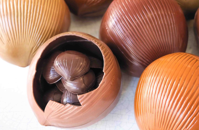 easteregg grolethazelnut